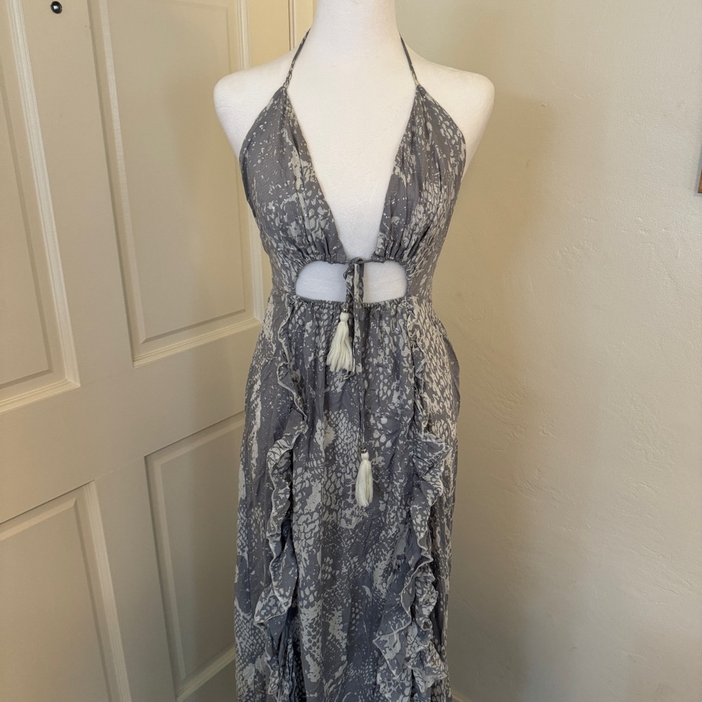 Halter tie maxi dress - Picture 7 of 8
